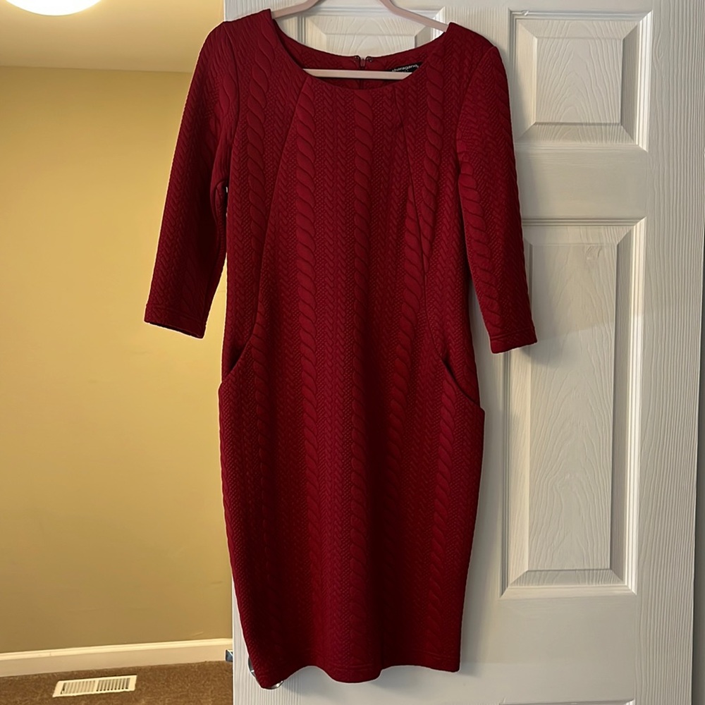 Red sweater dress with pockets